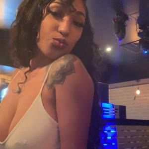 Meet your Posher, Ilara